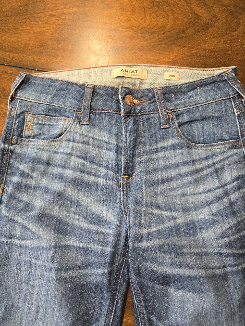 Ariat Women's Blue Jeans - Mid Wash Size 28R